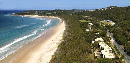 Anchorage Beachfront Island Resort - North Stradbroke Island - QLD T (PBH4 00 19187)